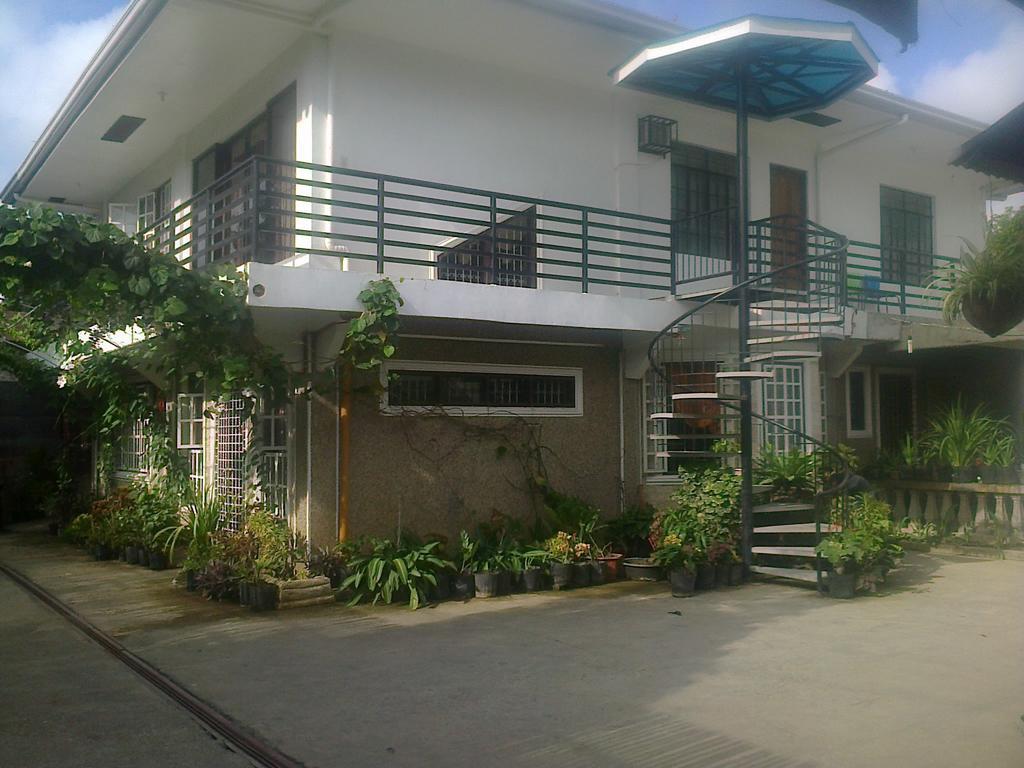 Charm Guest House بويرتو برينسيسا المظهر الخارجي الصورة