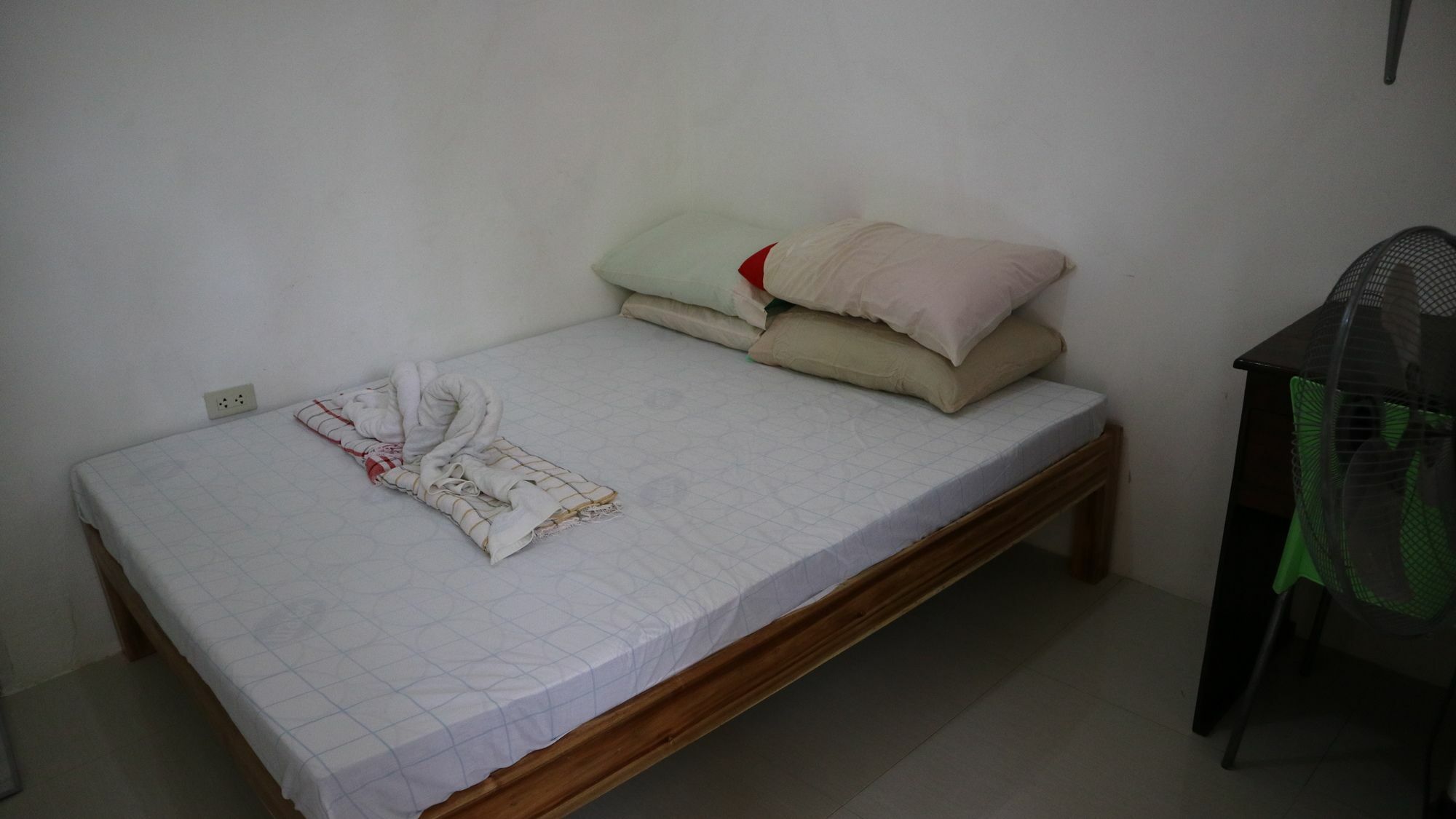 Charm Guest House بويرتو برينسيسا المظهر الخارجي الصورة