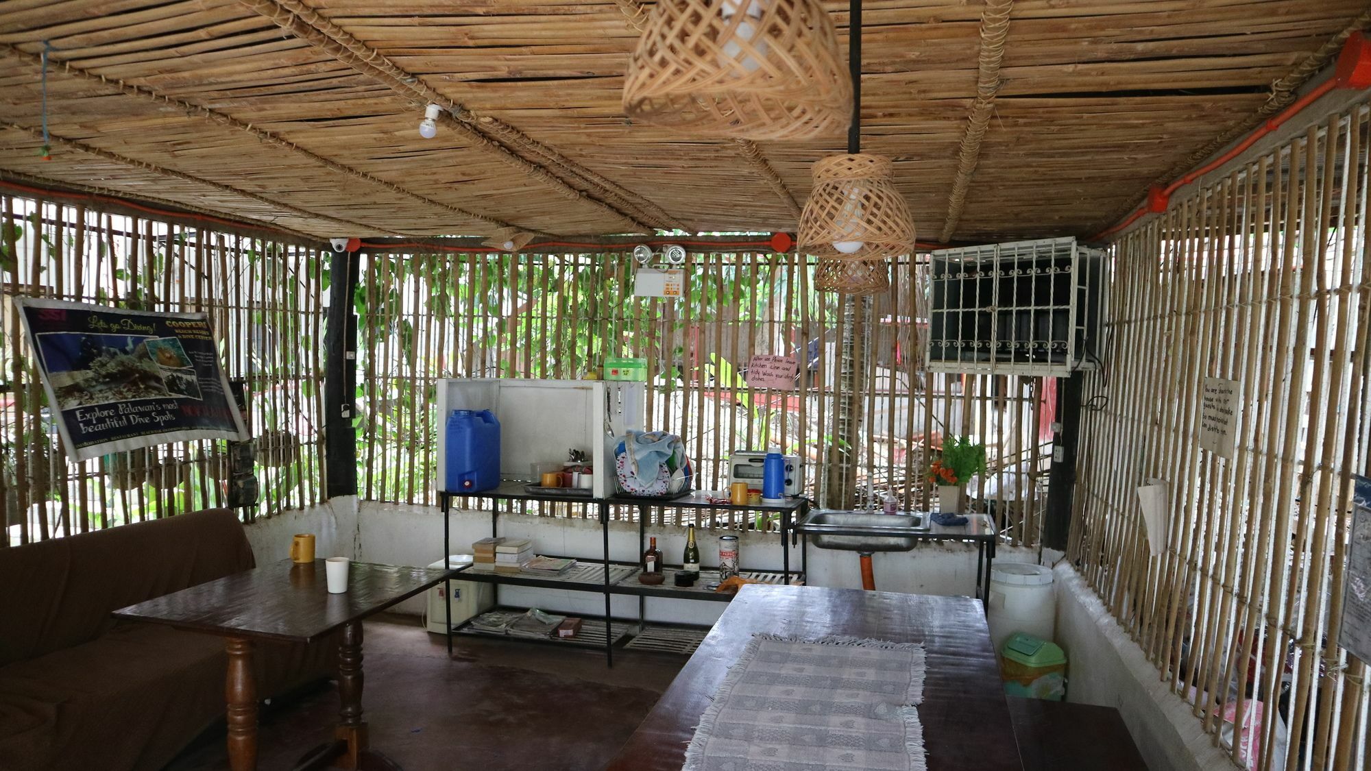 Charm Guest House بويرتو برينسيسا المظهر الخارجي الصورة